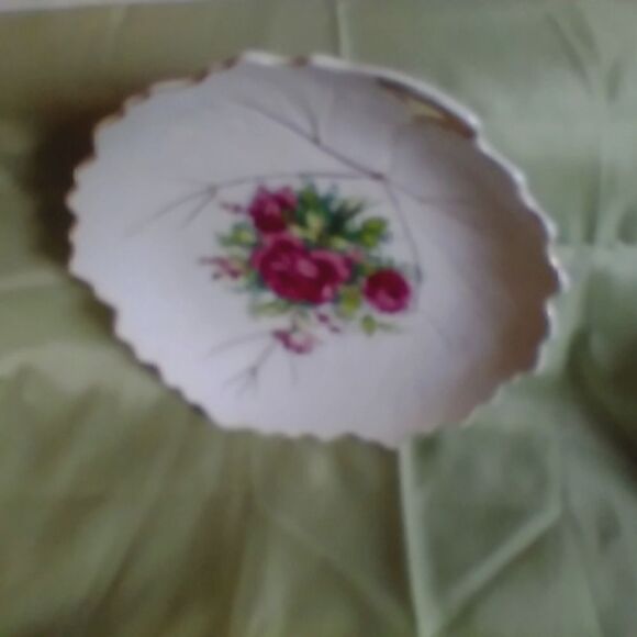 TRINKET DISH RELISH Floral Made In JAPAN GOLD Trim PINK ROSE LEAF Shaped VINTAGE - Picture 4 of 6